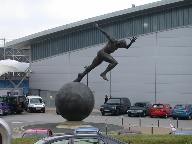 'The Runner' sculpture by Colin Spofforth outside Manchester City stadium